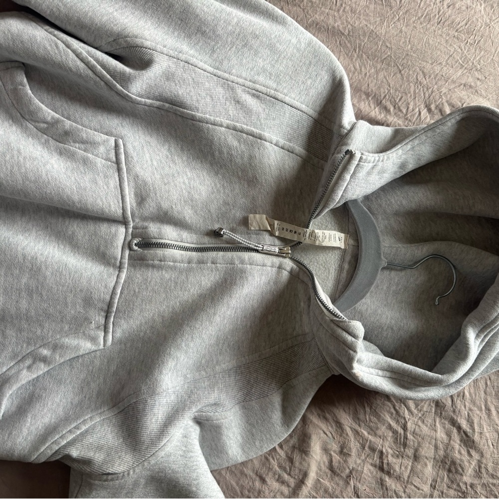 Lululemon scuba hoodie xs/s